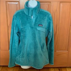 Brand NEW PATAGONIA Pullover.